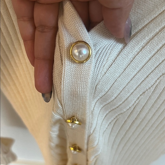 SOLD! - Picture 4 of 7